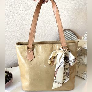 Louis Vuitton Vernis tote bag